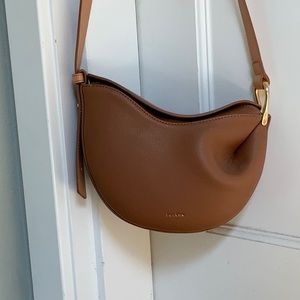 Polene Tonca TEXTURED Crossbody Bag Shoulder Bag in Camel.